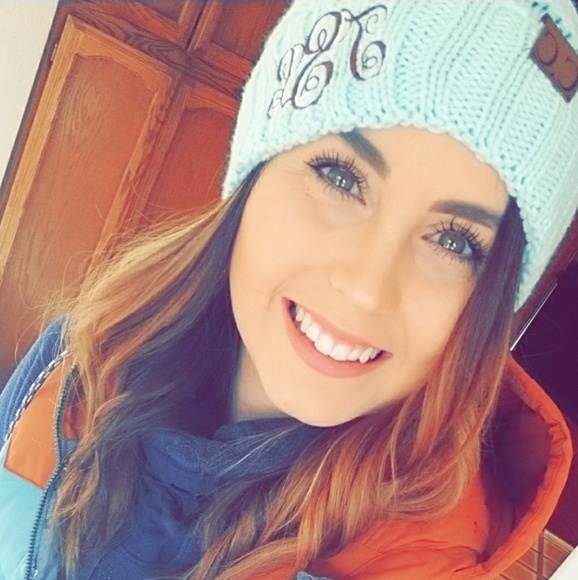 Meet your Posher, Tammi - Picture 1 of 1